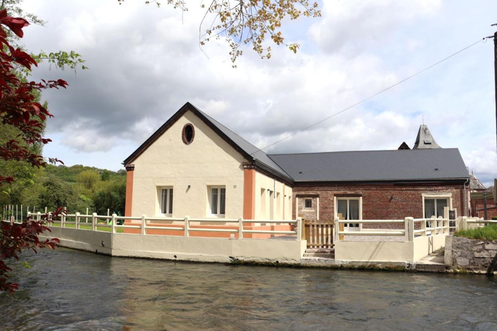Au Clair Matin Sur L'Yeres Sept-Meules Exterior foto